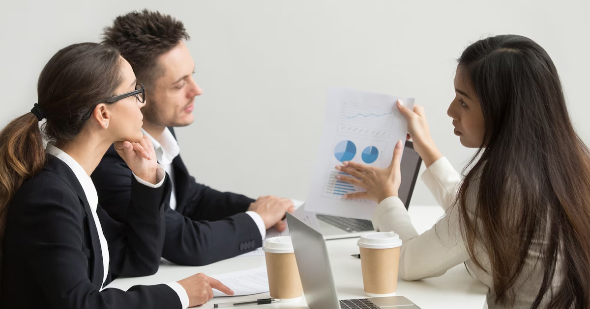 Chiến lược kinh doanh là gì? Các nguyên tắc và cách xây dựng chúng